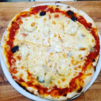 Pizza 4 fromages